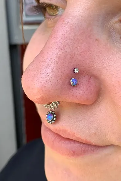 siren body piercing-women nostril piercing